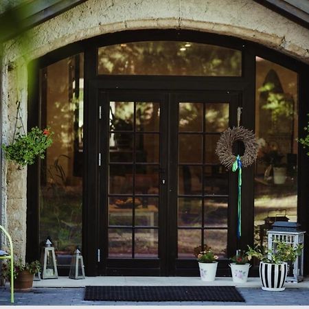 Lawendowa Stajnia Bed & Breakfast Lwowek Slaski Exterior foto