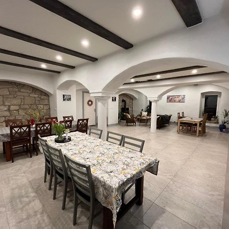 Lawendowa Stajnia Bed & Breakfast Lwowek Slaski Exterior foto