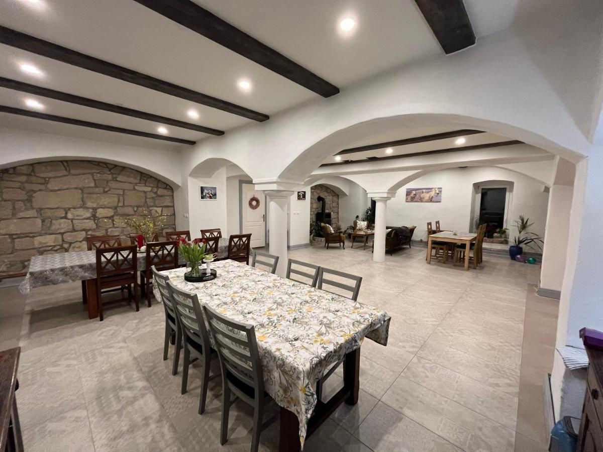 Lawendowa Stajnia Bed & Breakfast Lwowek Slaski Exterior foto